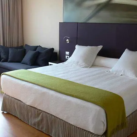 Nh Hotel 4*